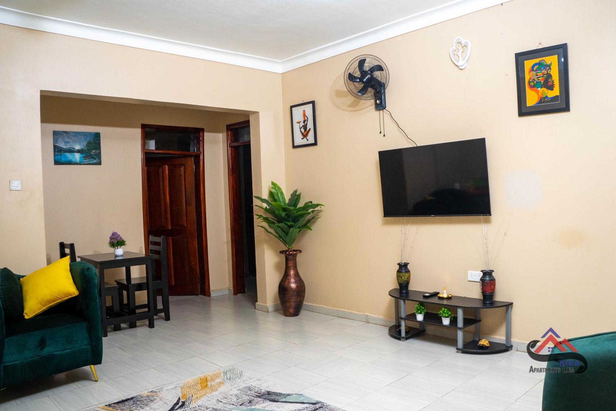 Kica Apartment With Airconditioned Bedrooms In Lira, Uganda Luaran gambar