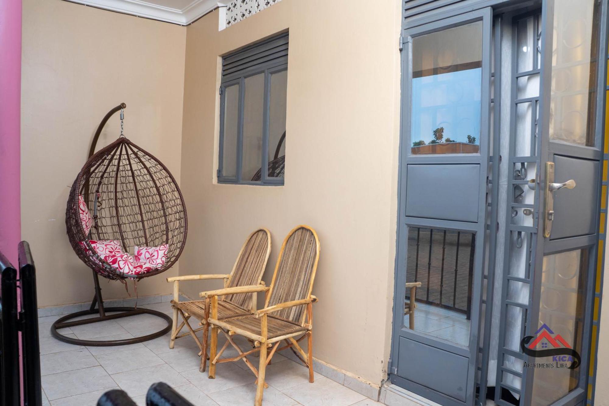 Kica Apartment With Airconditioned Bedrooms In Lira, Uganda Luaran gambar